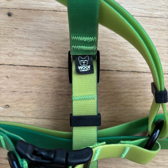 Waterproof Step-In Dog Harness Size M in Green Ombre by "Woof Concept" - Picture 6 of 7